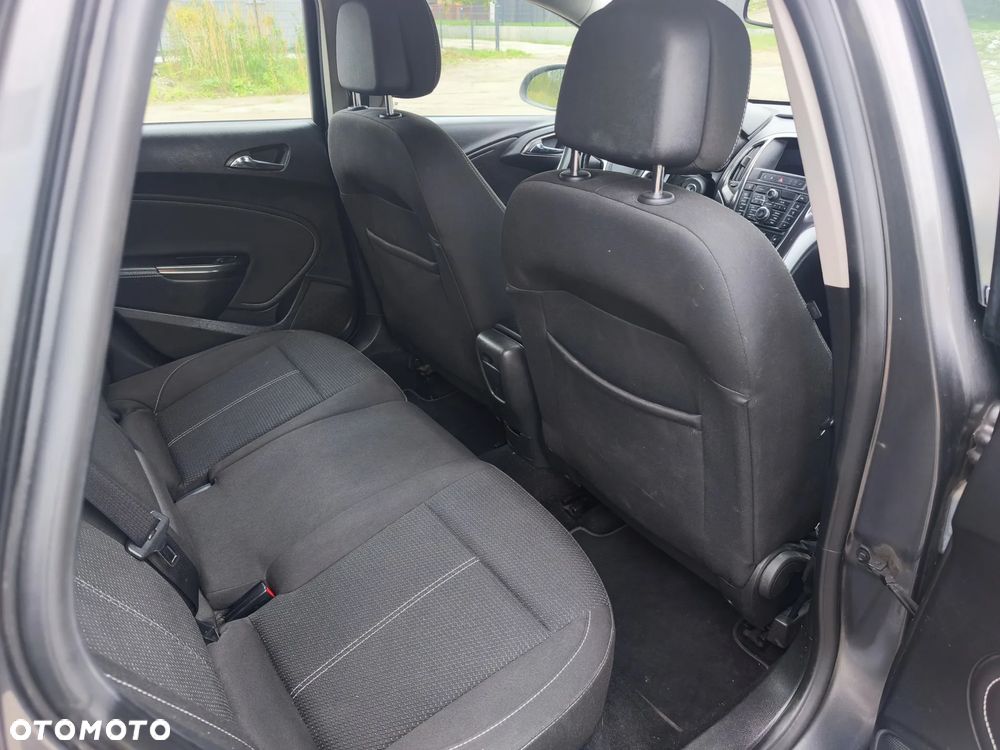 Opel Astra 2.0 CDTI Cosmo - 12