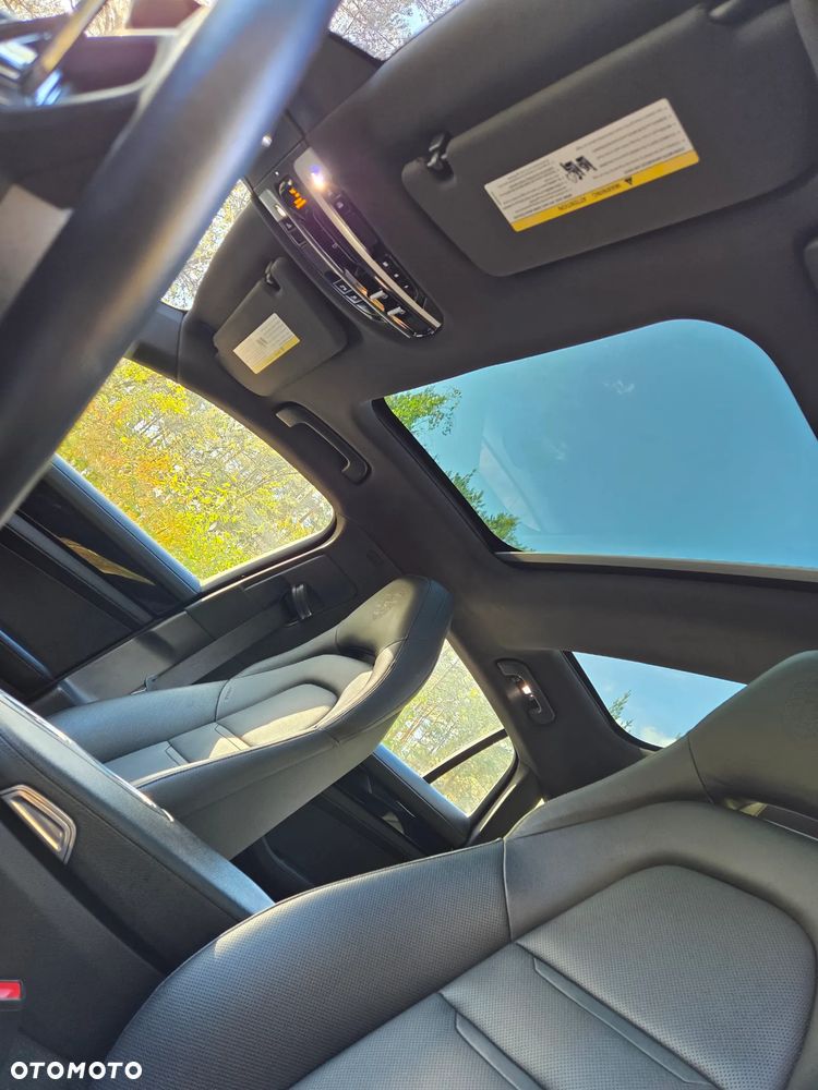 Porsche Panamera Standard - 20