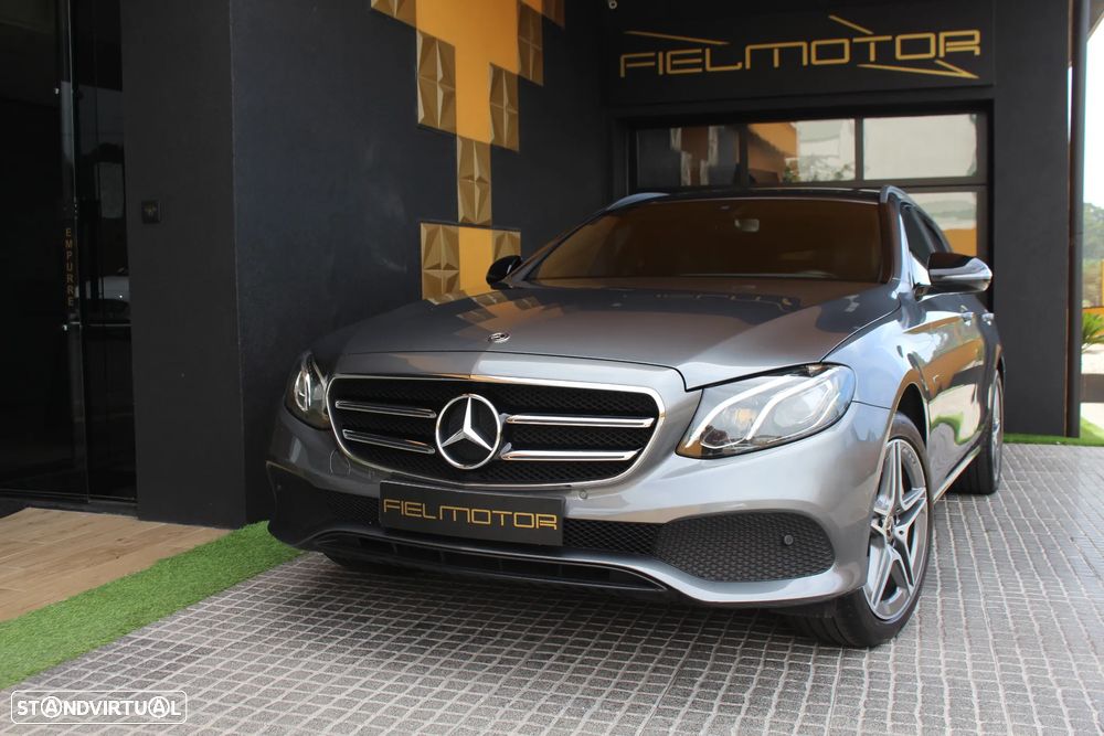 Mercedes-Benz E 300 de AMG Line - 3