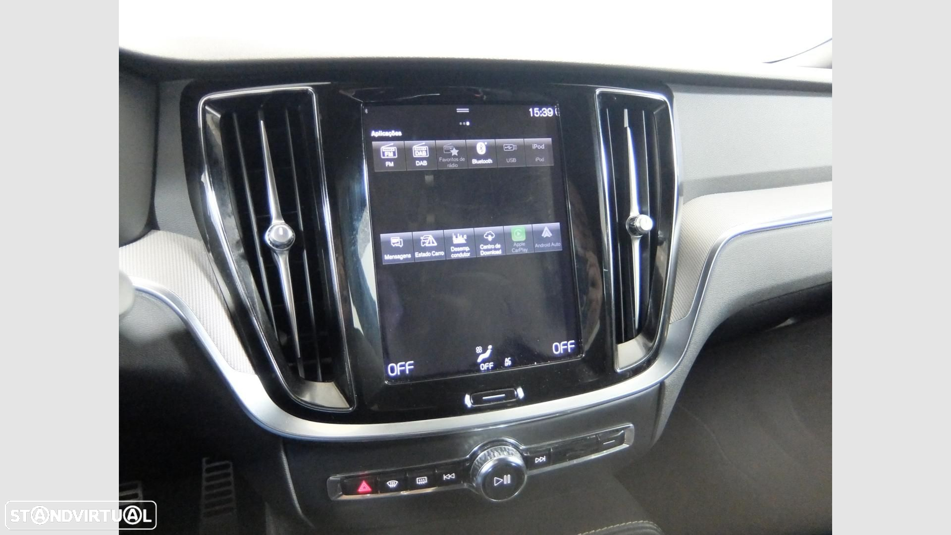 Volvo V60 2.0 T8 AWD TE R-Design - 17