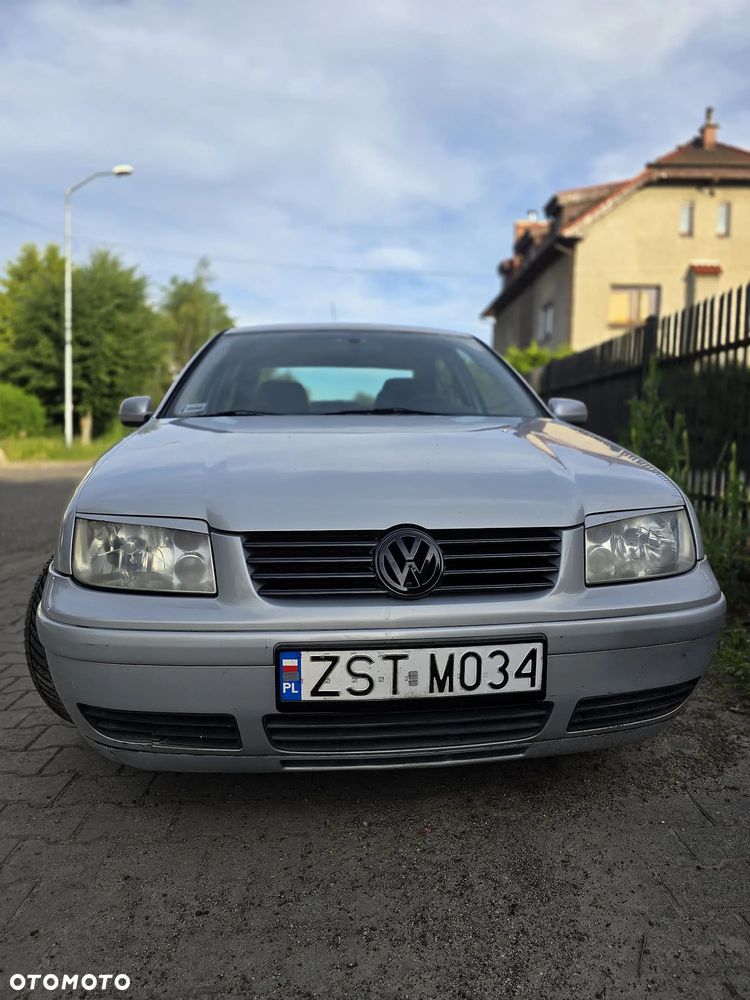 Volkswagen Bora 2.0 Comfortline - 8
