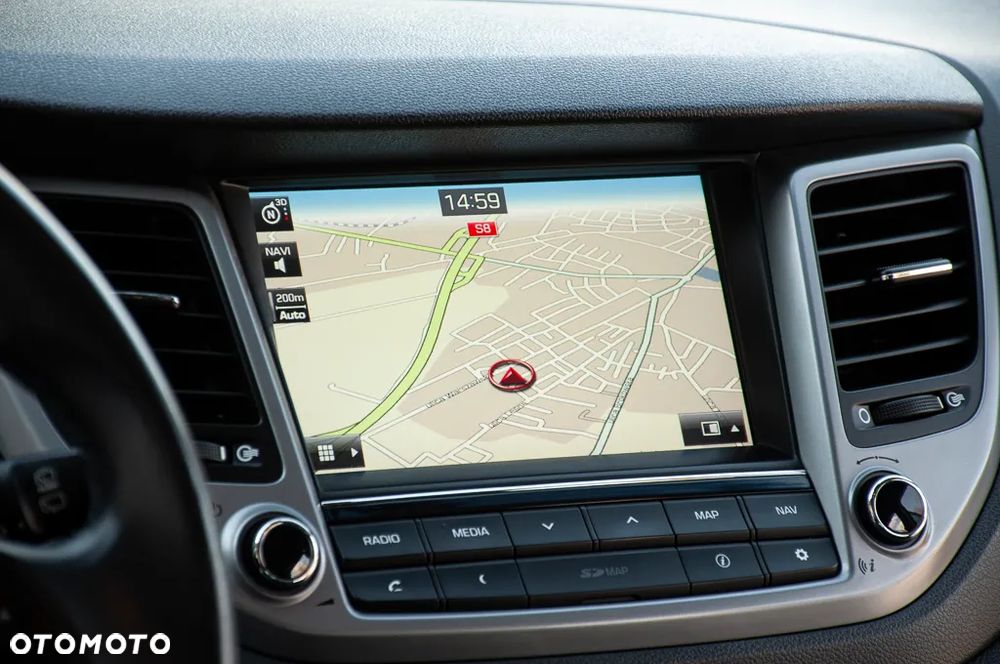 Hyundai Tucson blue 1.6 GDi 2WD Navi - 30