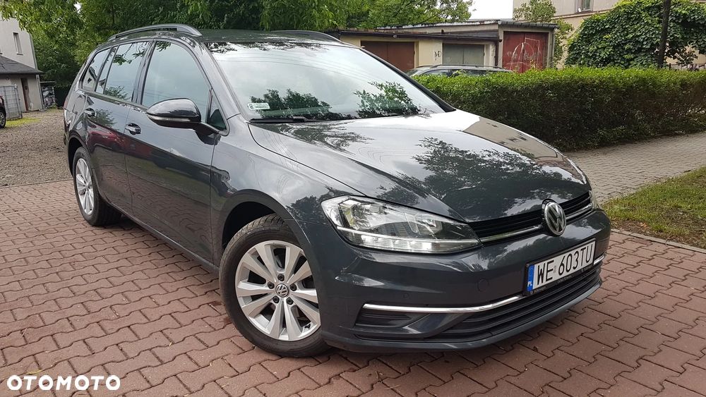 Volkswagen Golf VII 1.6 TDI BMT Comfortline