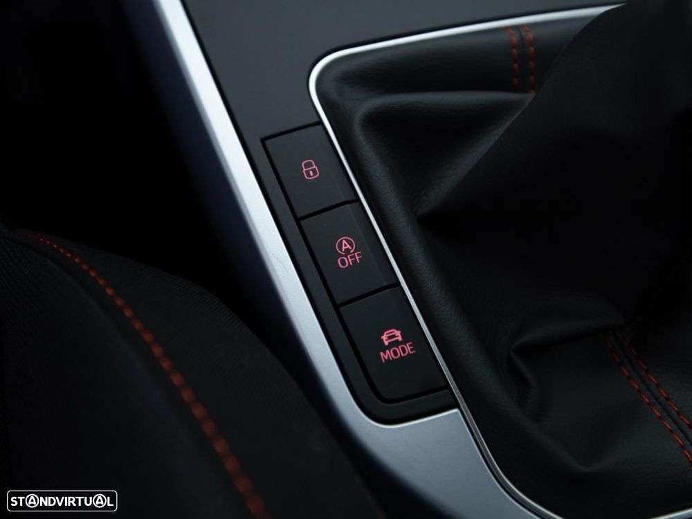 SEAT Arona 1.0 TSI FR - 19