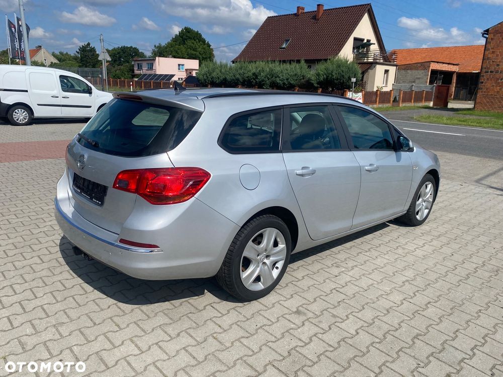 Opel Astra 1.7 CDTI DPF Color Edition - 5