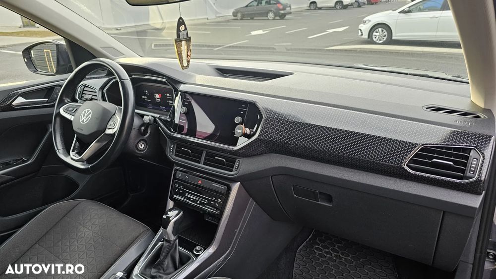 Volkswagen T-Cross 1.5 TSI DSG Style - 17
