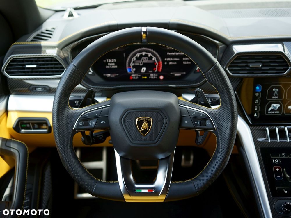 Lamborghini Urus - 14