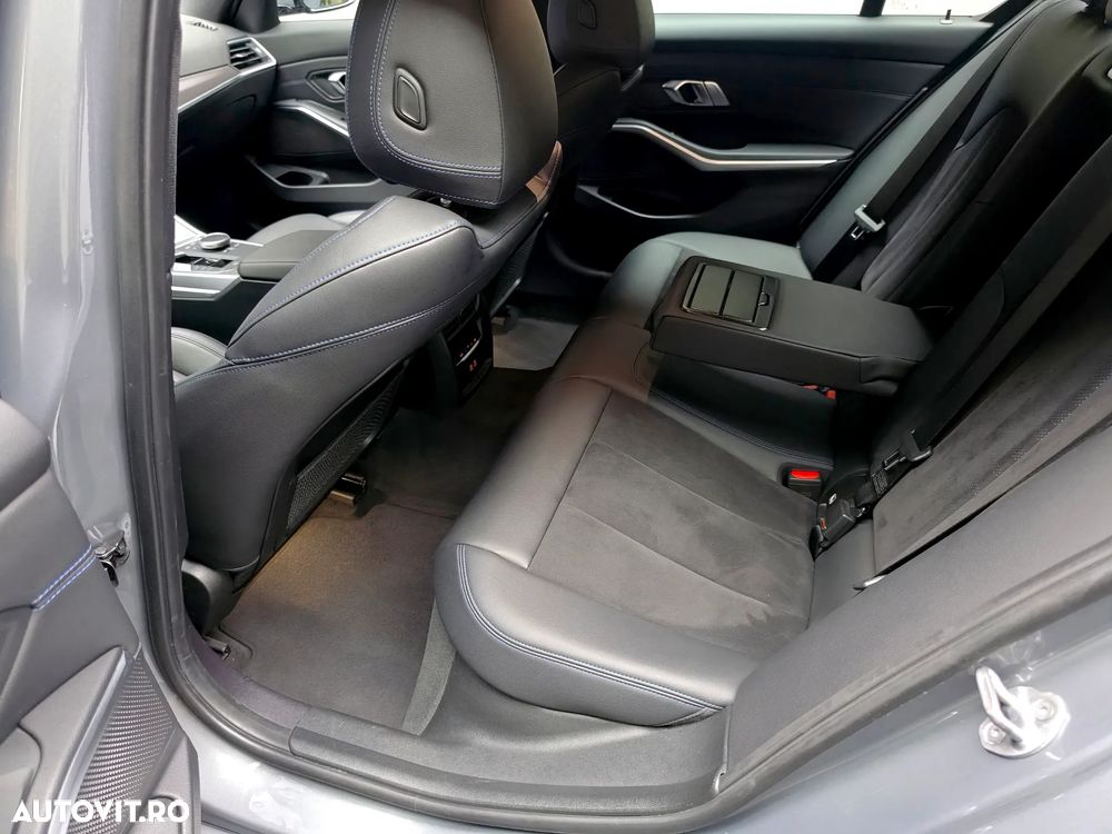 BMW Seria 3 320e Aut. M Sport - 26