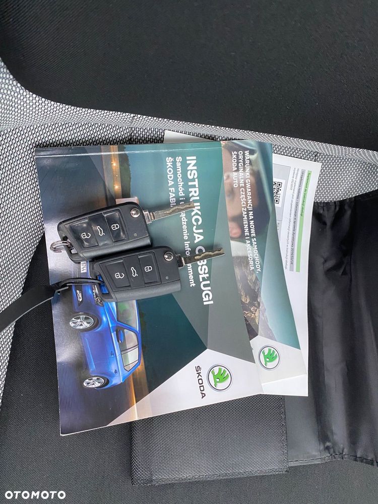 Skoda Fabia 1.0 TSI Style - 23