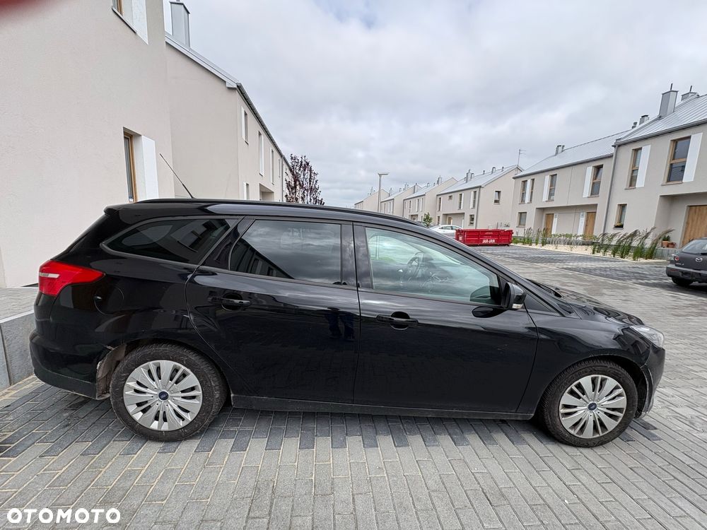 Ford Focus 1.6 Trend - 3