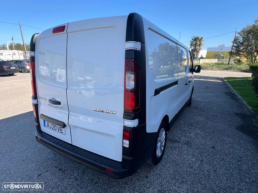 Renault Trafic L2H1 2.0 dci grand confort - 7