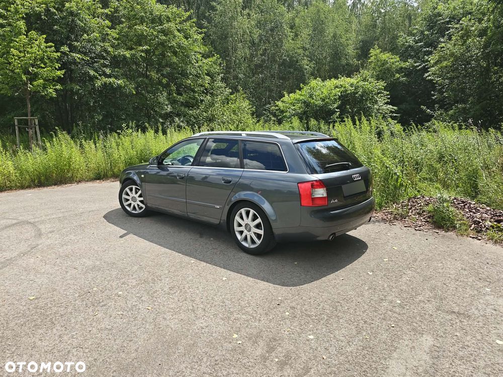 Audi A4 Avant 1.8 T - 16