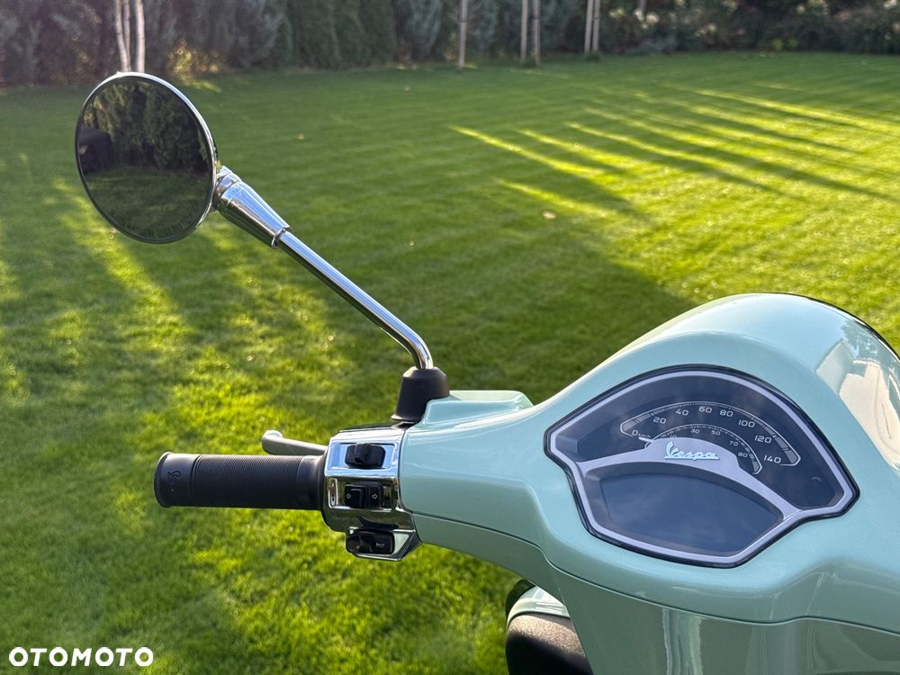 Vespa Primavera - 18