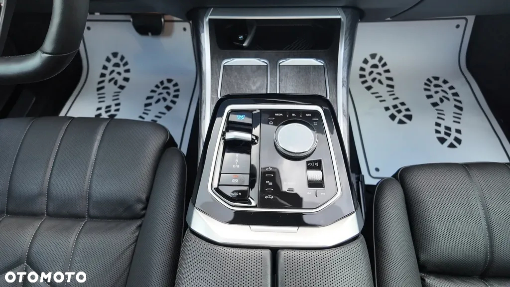 BMW i7 105.7kWh xDrive60 M Sport - 25