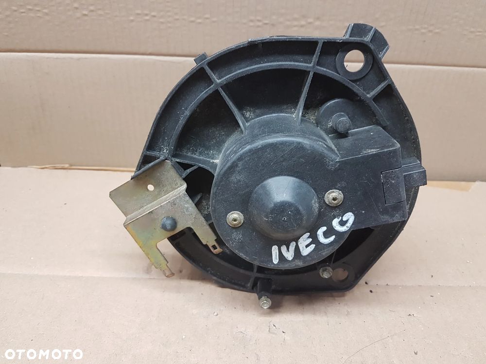 wentylator ogrzewania iveco DMUCHAWA - 1