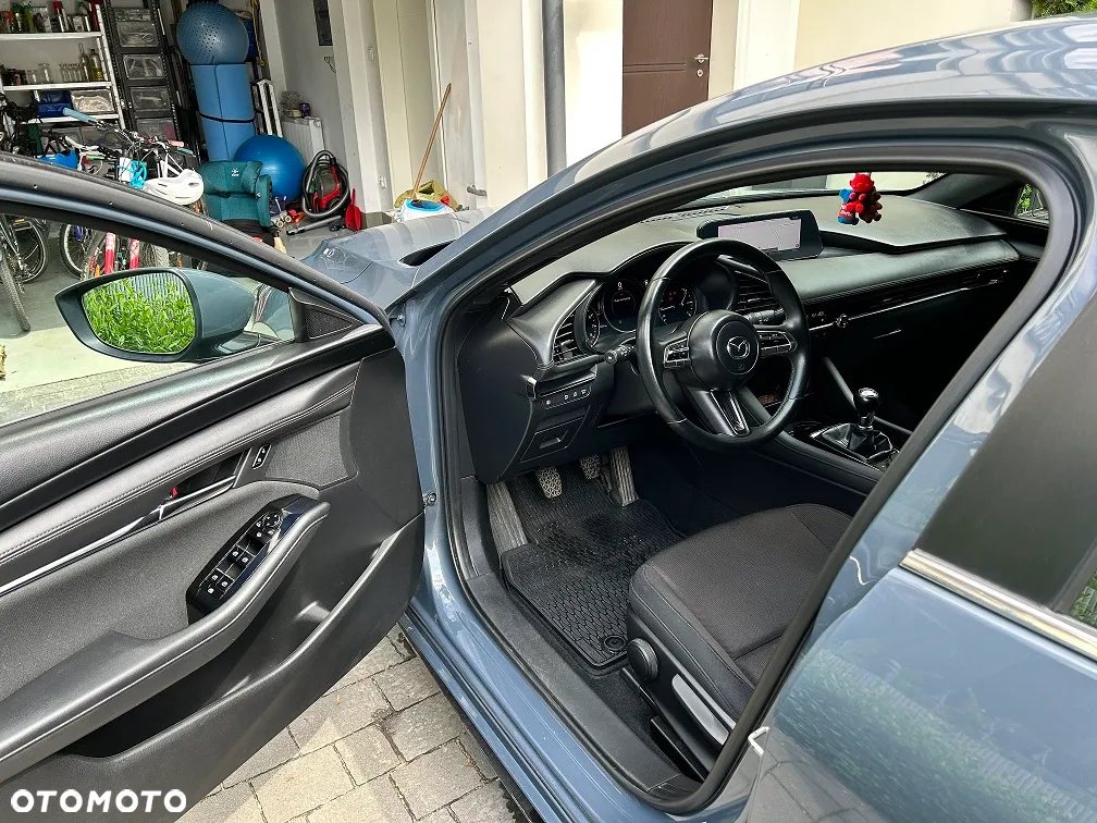 Mazda 3 2.0 mHEV Kanjo - 11