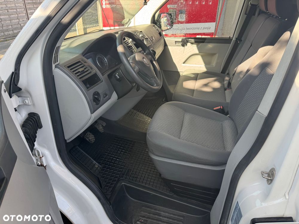 Volkswagen Transporter - 10