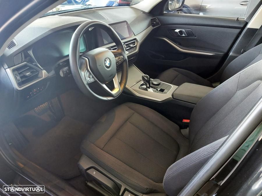 BMW 330 e Auto - 15