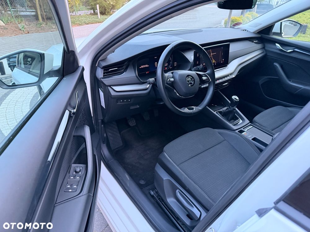 Skoda Octavia 2.0 TDI Tour - 9