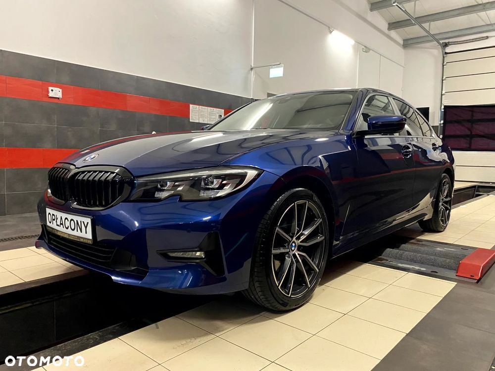 BMW Seria 3 320d Sport - 3