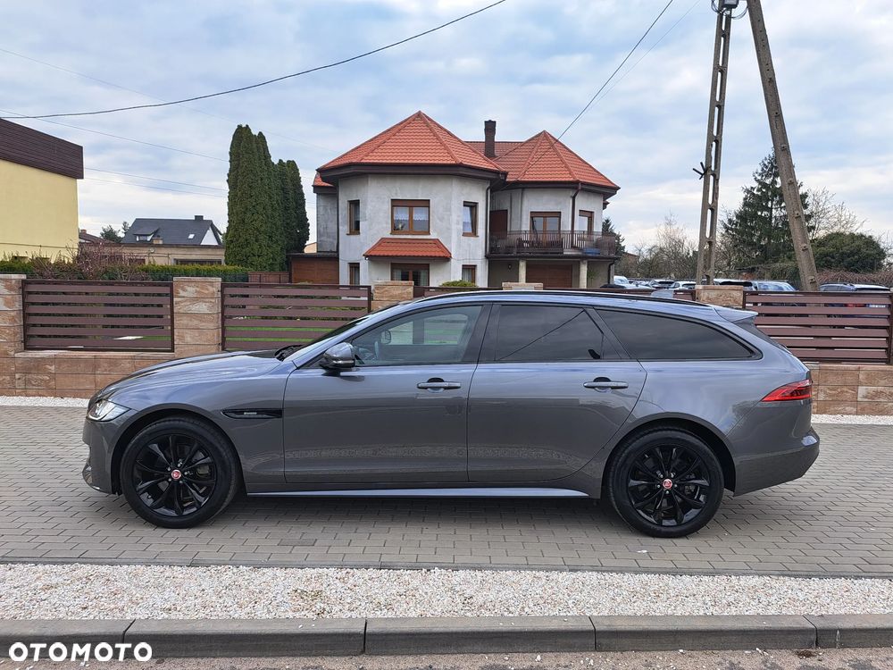 Jaguar XF P250 R-Dynamic SE - 5