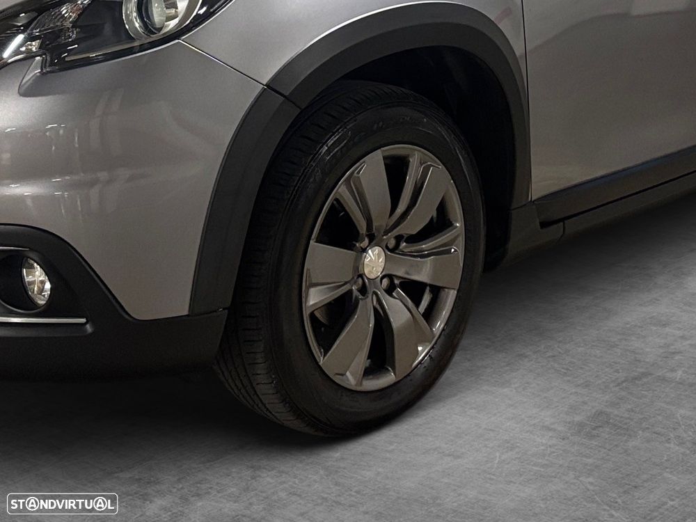 Peugeot 2008 1.5 BlueHDi Signature - 15