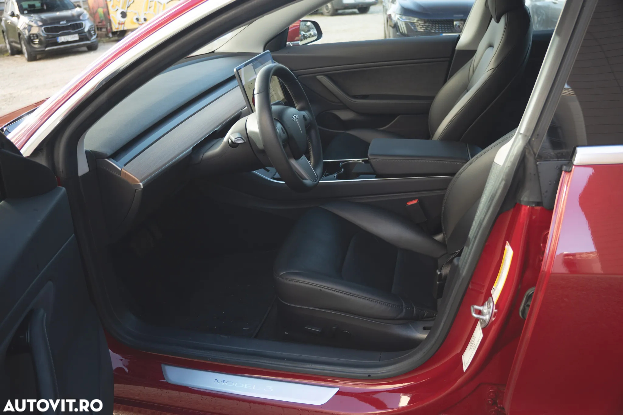 Tesla Model 3 Langstreckenbatterie Allradantrieb Dual Motor - 10