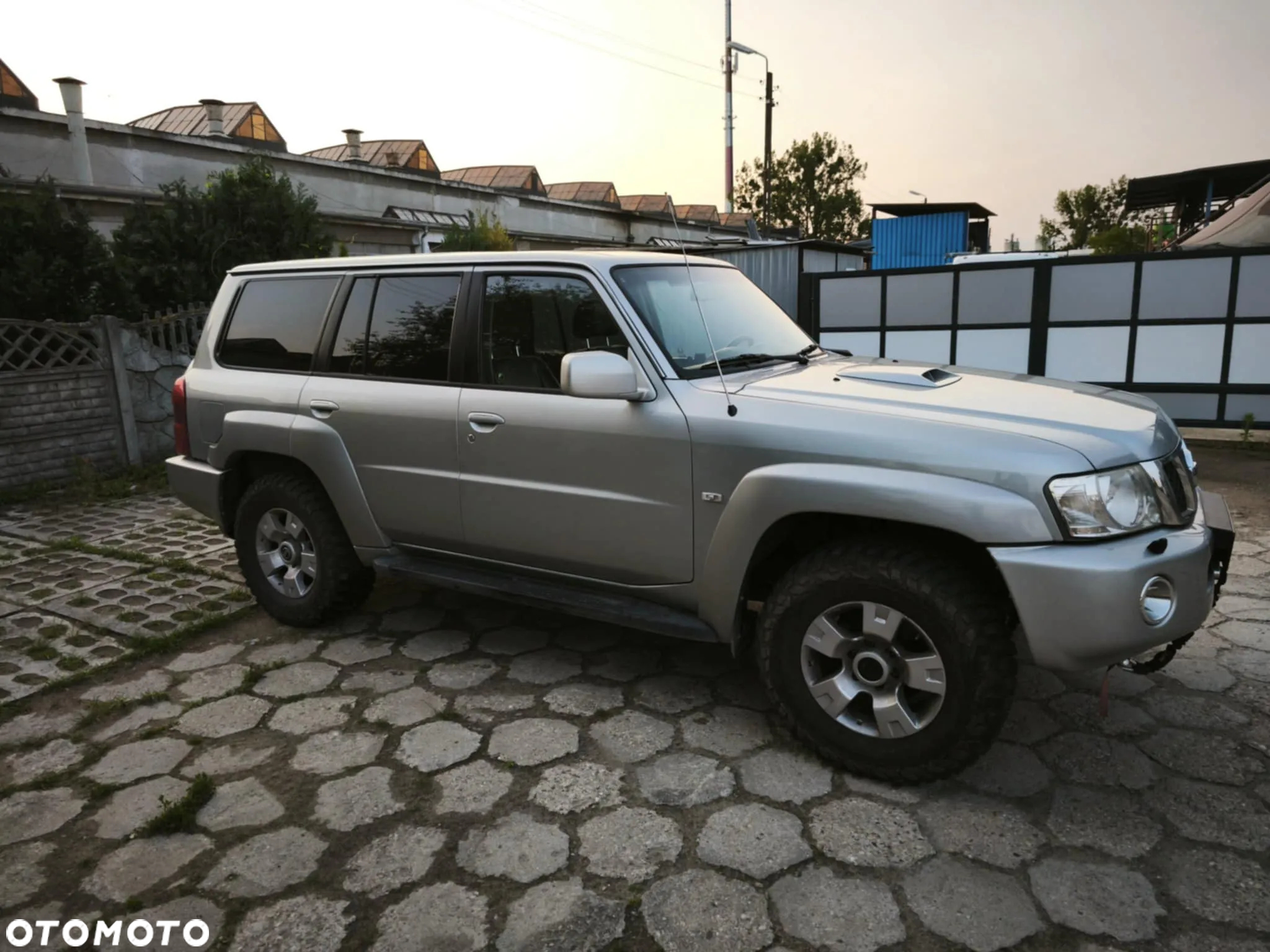 Nissan Patrol - 5