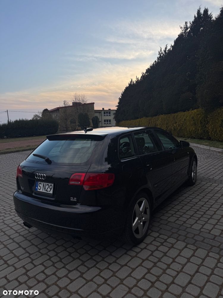 Audi A3 Sportback - 4