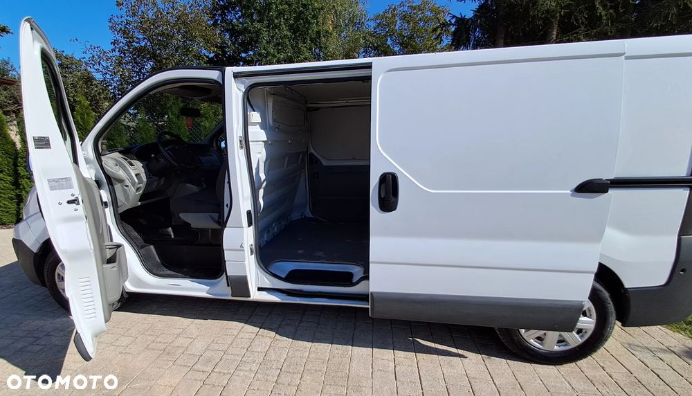 Renault Trafic - 18