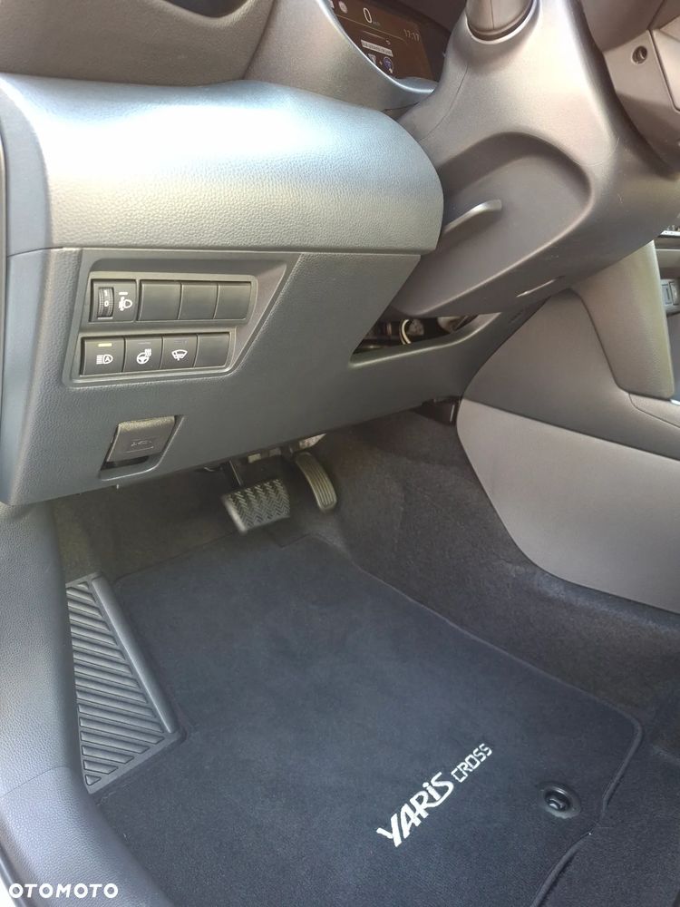 Toyota Yaris Cross - 14