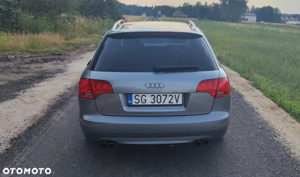Audi A4 Avant - 4