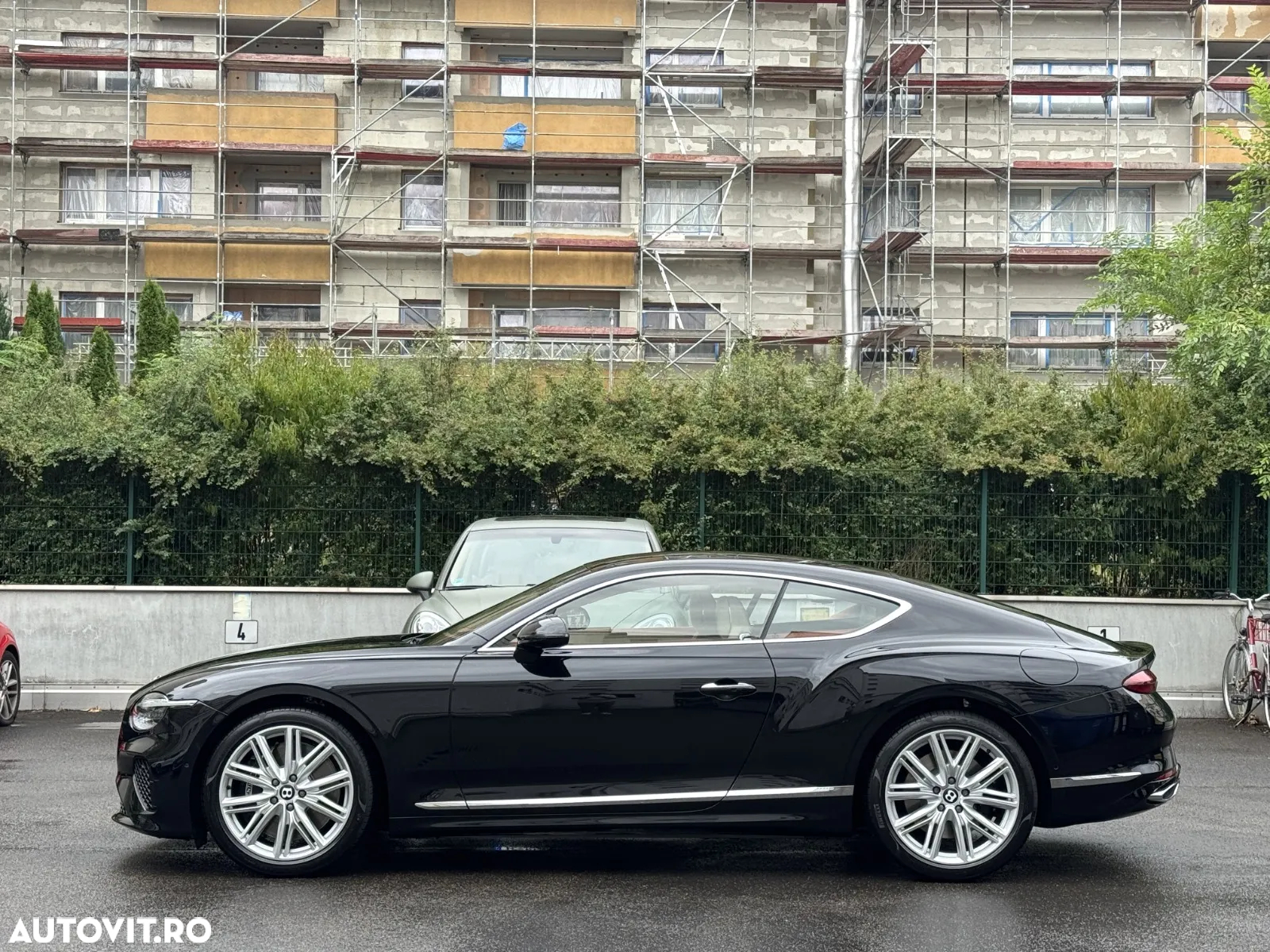 Bentley Continental - 6