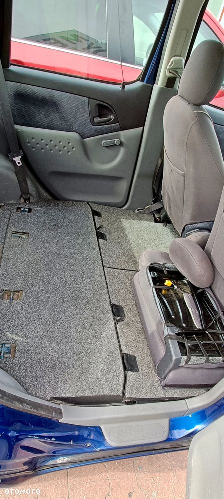 Toyota Yaris Verso 1.3 Luna - 11