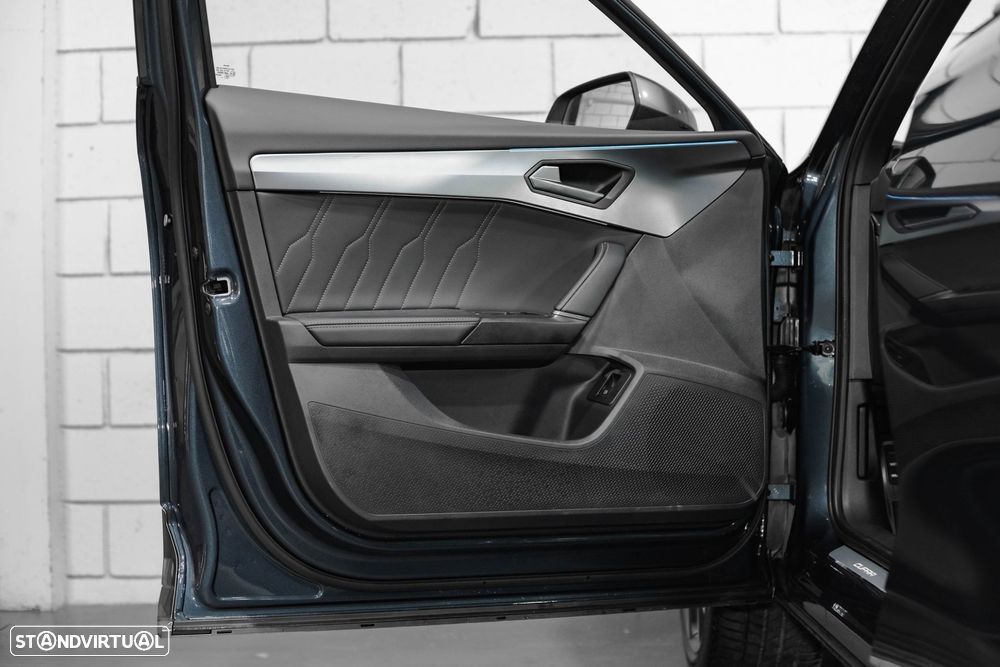 Cupra Formentor 1.4 e-Hybrid DSG VZ - 26