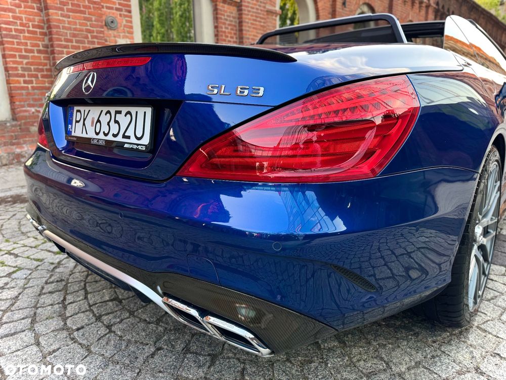 Mercedes-Benz SL 63 AMG - 18