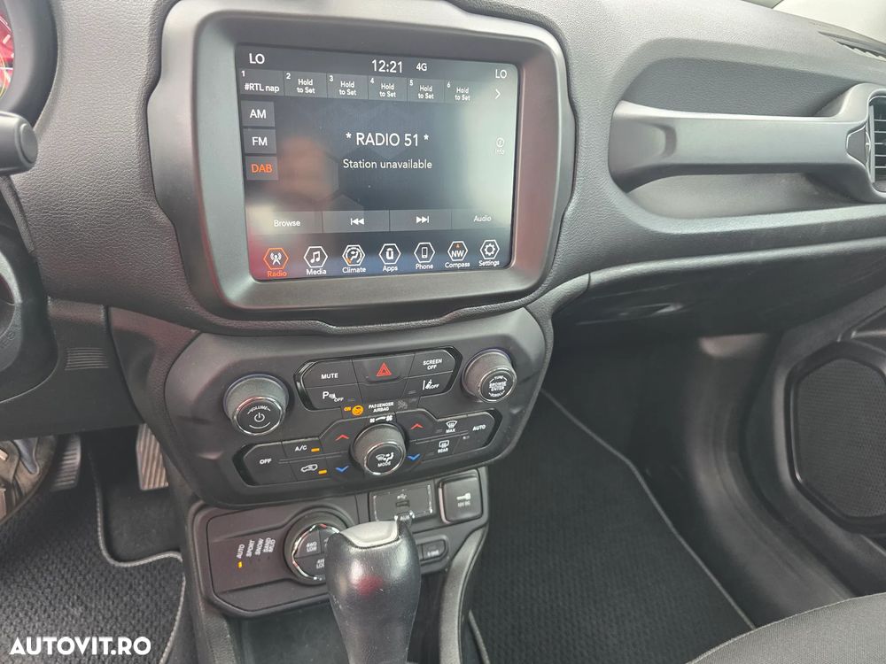 Jeep Renegade 1.3T 4xe AT6 PHEV Limited - 9