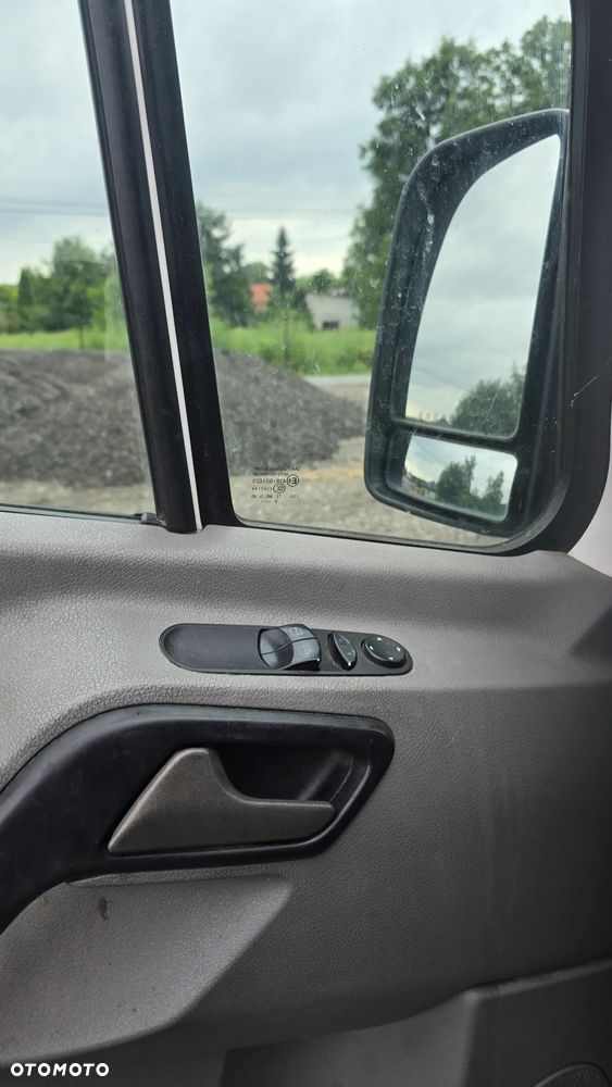 Volkswagen Crafter - 10
