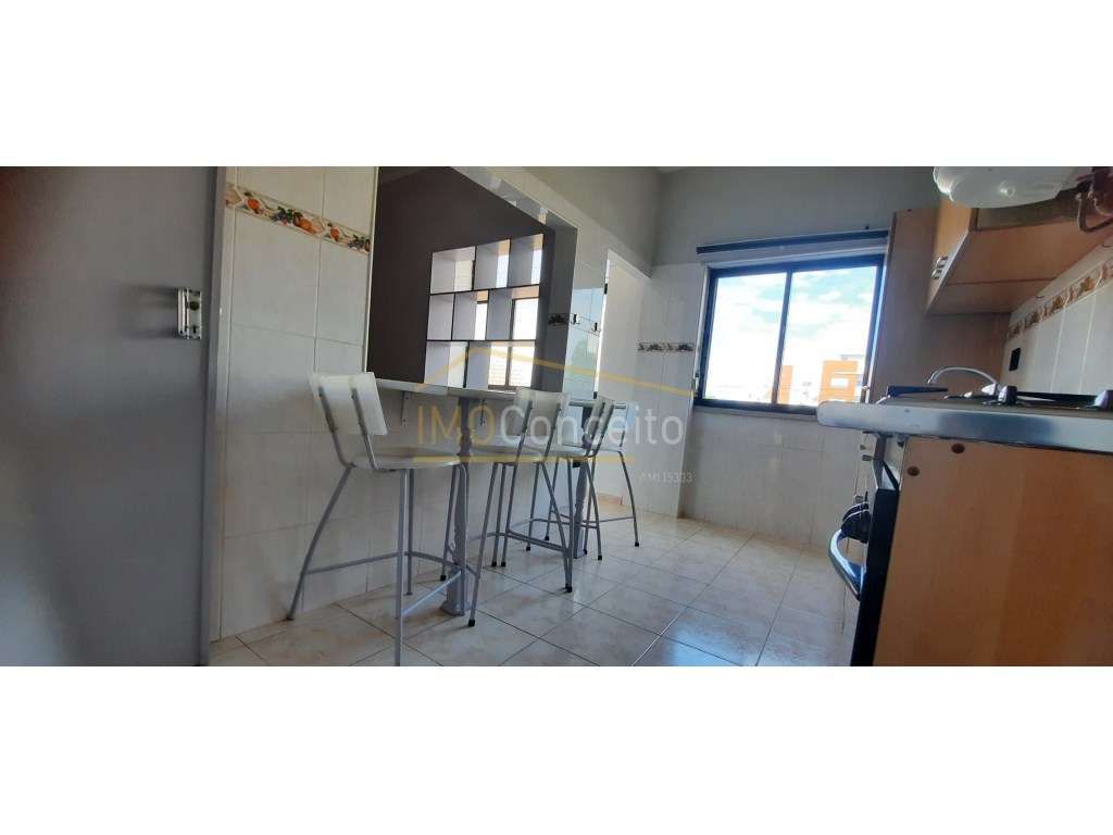 Apartamento T1- Próximo Estação ferroviária | Barreiro - Grande imagem: 4/34