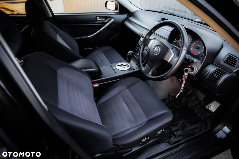 Nissan Skyline - 6