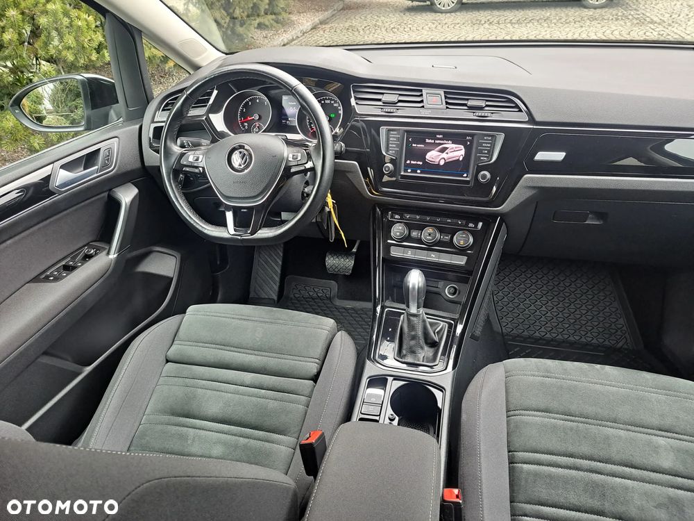Volkswagen Touran 1.4 TSI (BlueMotion Technology) DSG Highline - 21