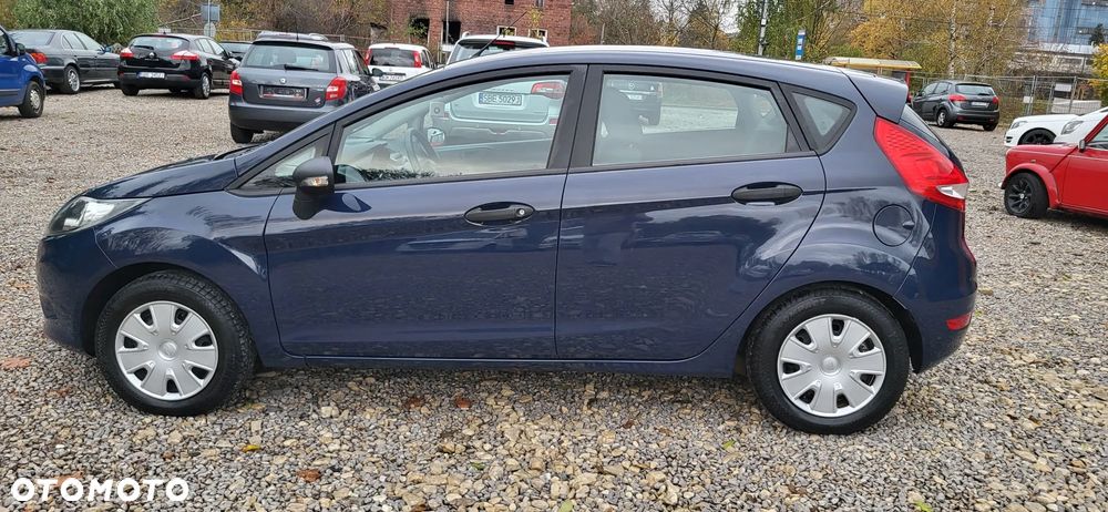 Ford Fiesta 1.25 Ambiente - 40