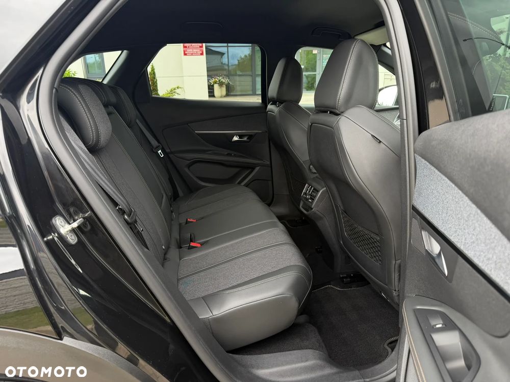 Peugeot 3008 1.2 PureTech GT Pack S&S EAT8 - 38