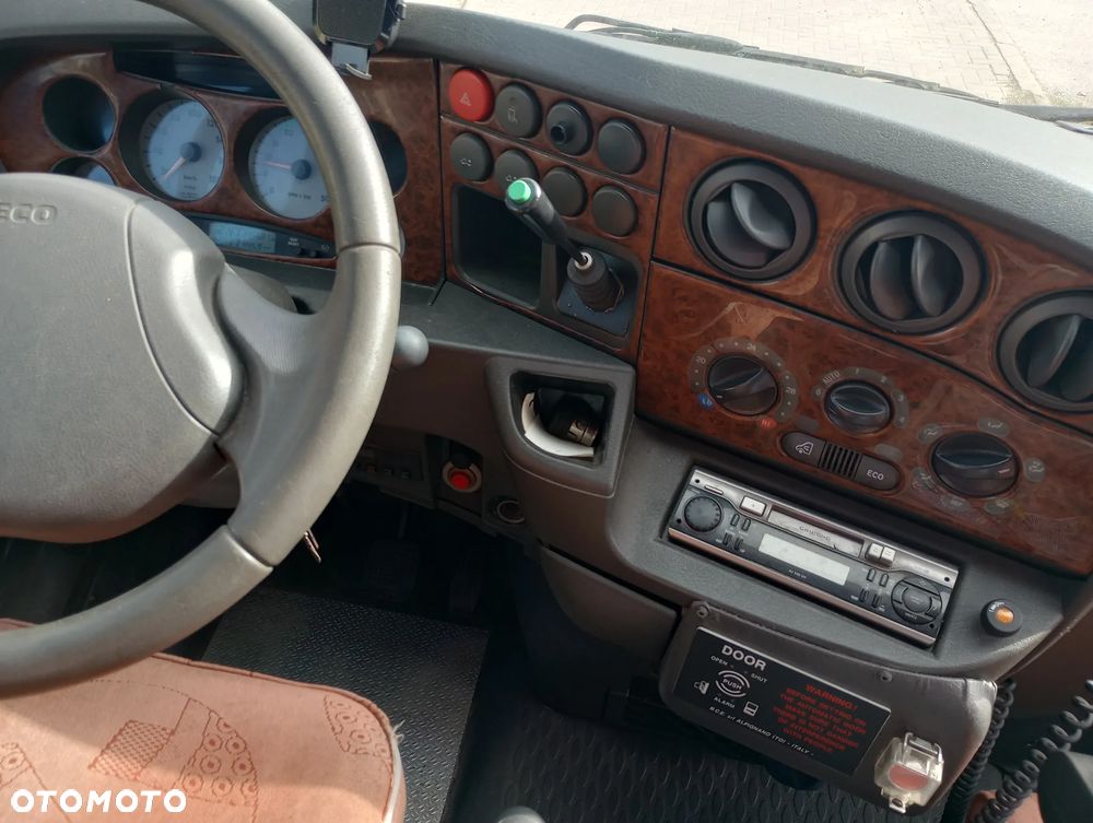 Iveco DAILY - 23