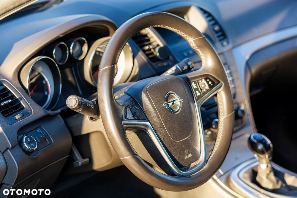 Opel Insignia - 7