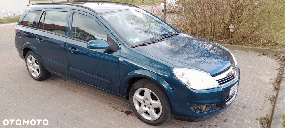 Opel Astra 1.9 CDTI Edition - 3