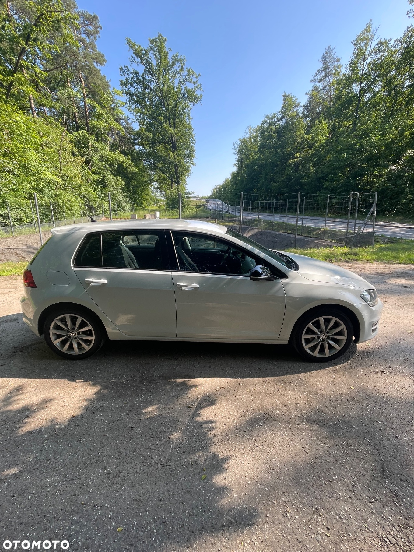 Volkswagen Golf 1.6 TDI BlueMotion Technology Comfortline - 10