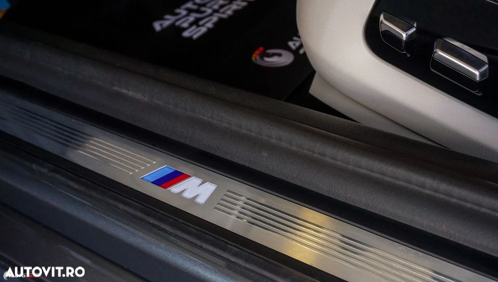 BMW Seria 5 530i xDrive AT - 39