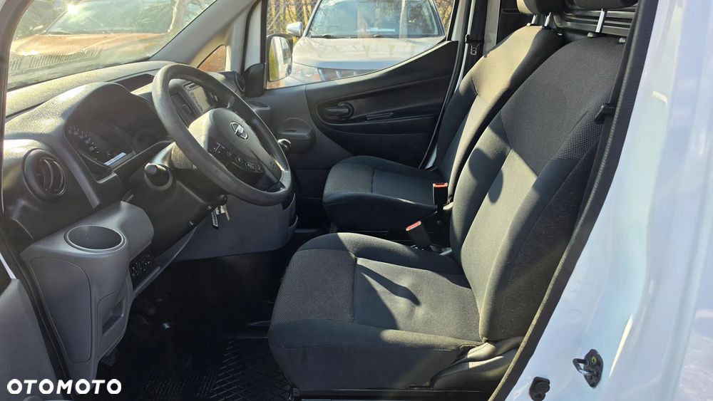Nissan NV200 - 13