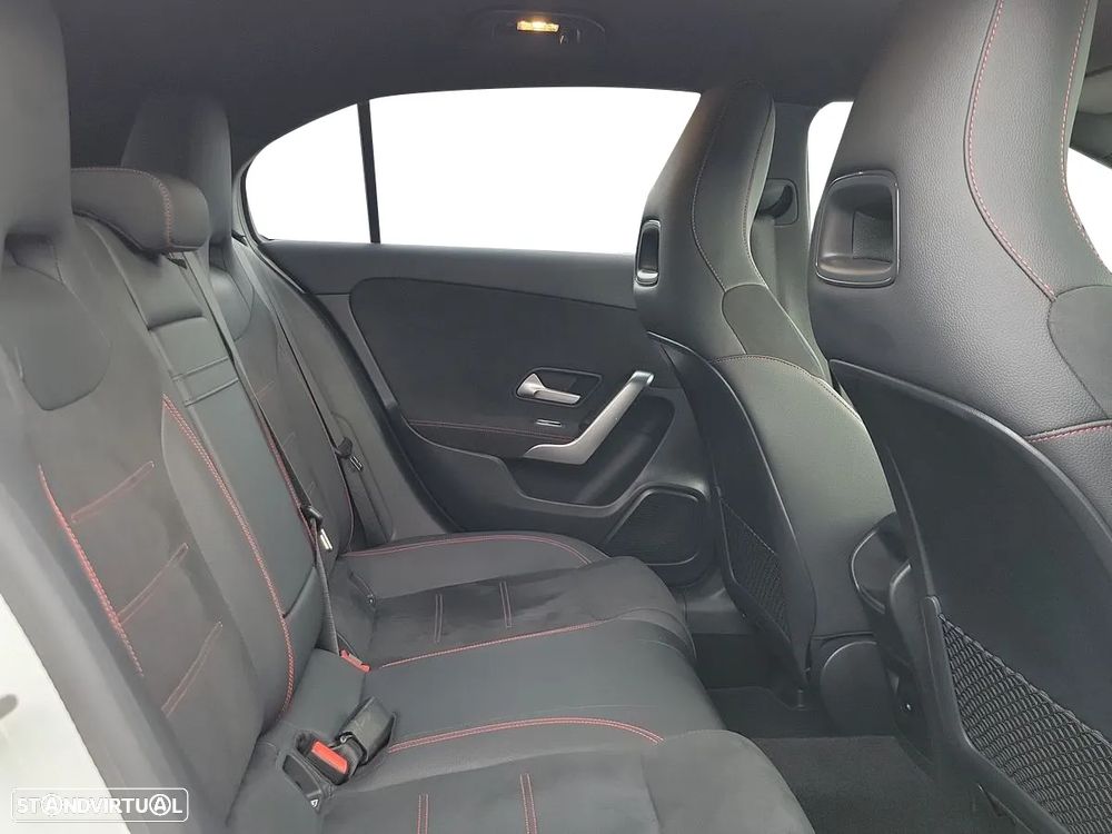 Mercedes-Benz A 180 d - 15